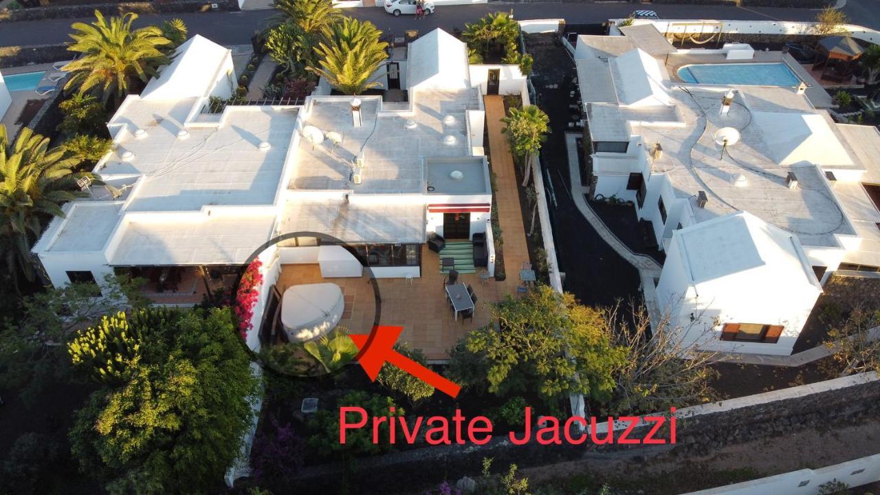 Lovely Villa Nico Playa Blanca, Hot Tub, Communal Pool Bagian luar foto