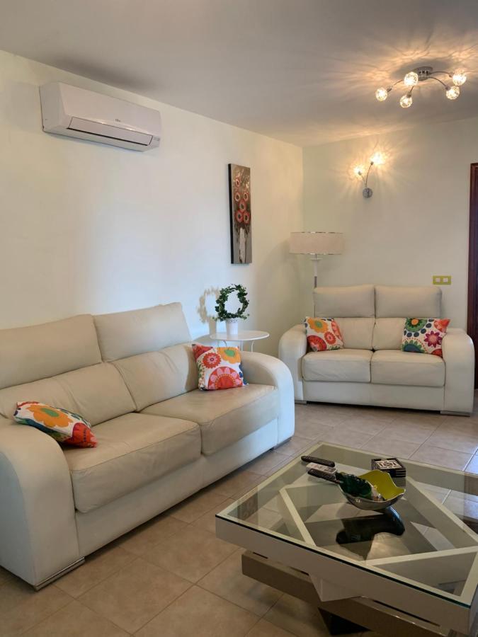 Lovely Villa Nico Playa Blanca, Hot Tub, Communal Pool Bagian luar foto