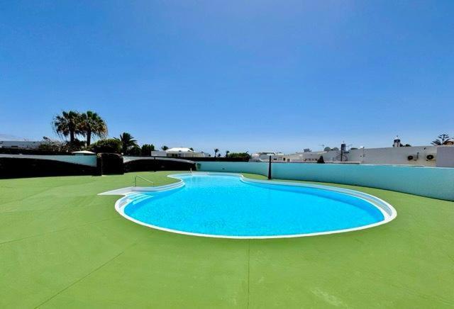 Lovely Villa Nico Playa Blanca, Hot Tub, Communal Pool Bagian luar foto