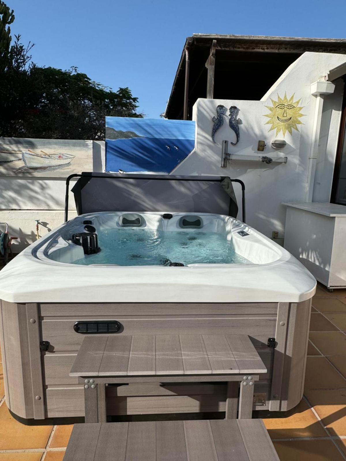 Lovely Villa Nico Playa Blanca, Hot Tub, Communal Pool Bagian luar foto